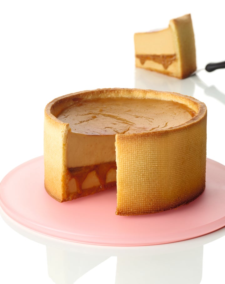 Vous Adorez La Noisette Ces Deux Recettes De Madeleine Et De Flan Ne Vont Rien Arranger Le Huffington Post Life