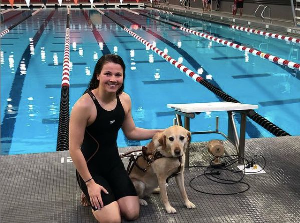 Cette nageuse paralympique malentendante et malvoyante obligée d'abandonner les JO car elle ne peut pas être accompagnée par son accompagnatrice