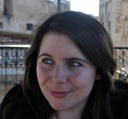 La editora y escritora Katie McCabe.