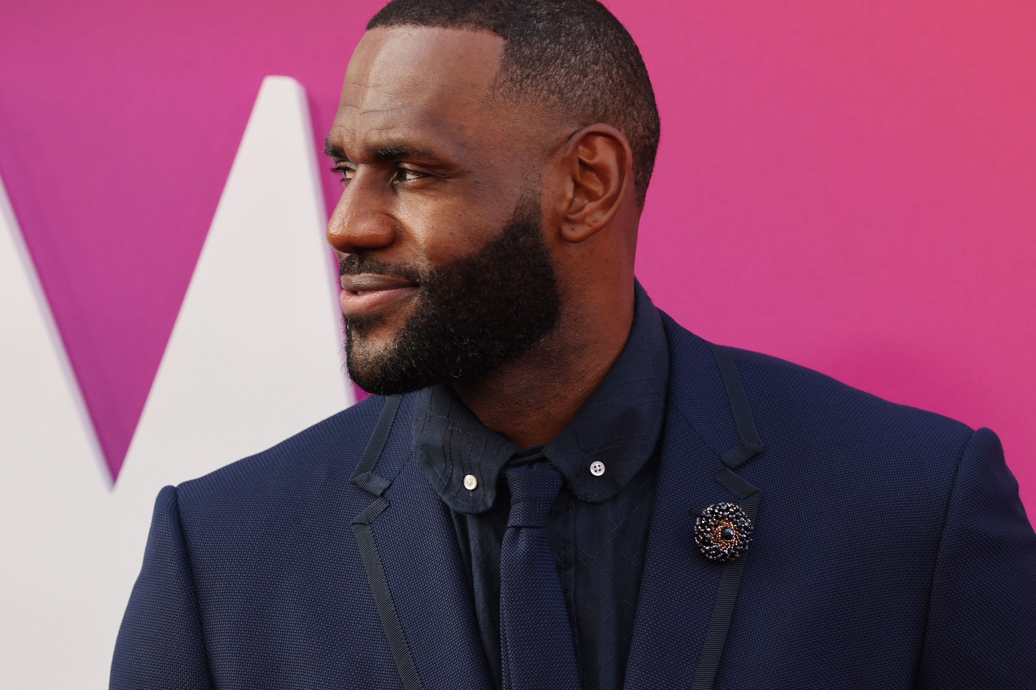 LeBron James dans le cercle fermé des sportifs milliardaires