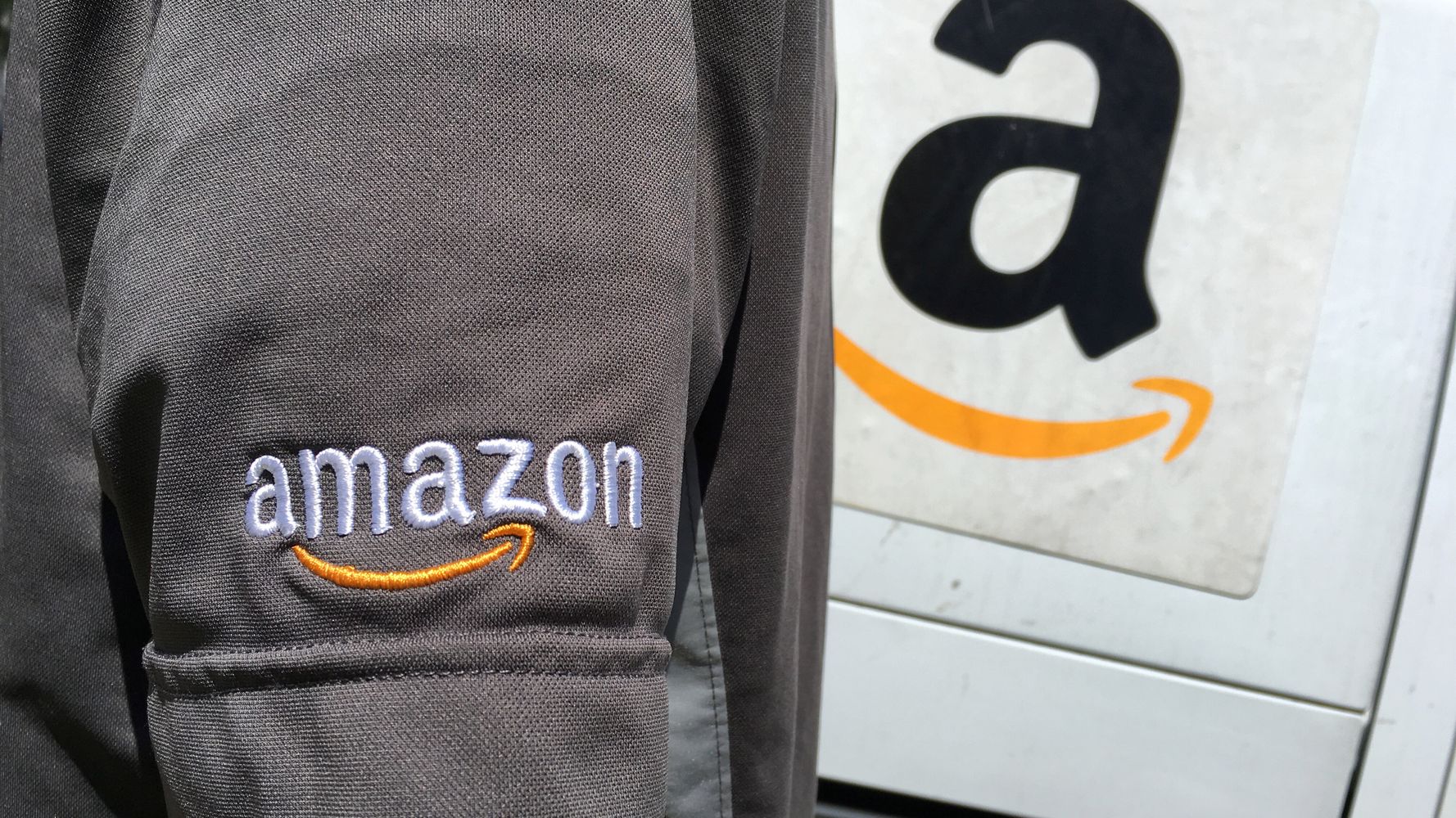 Amazon Is Lobbying To Get ‘Keys’ To Apartment Buildings Nationwide