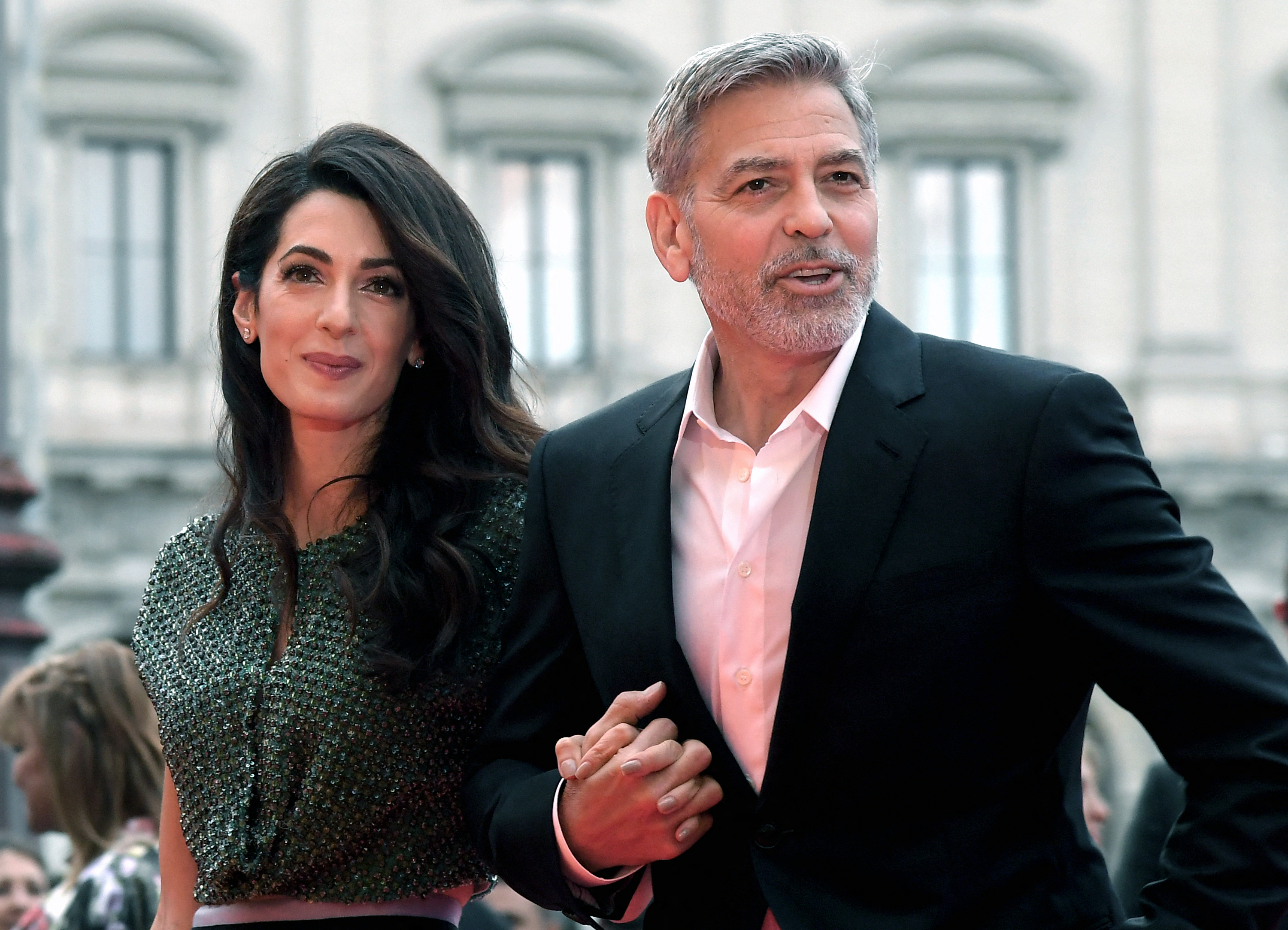 Amal et George Clooney résidents officiels de la commune de Brignoles dans le Var