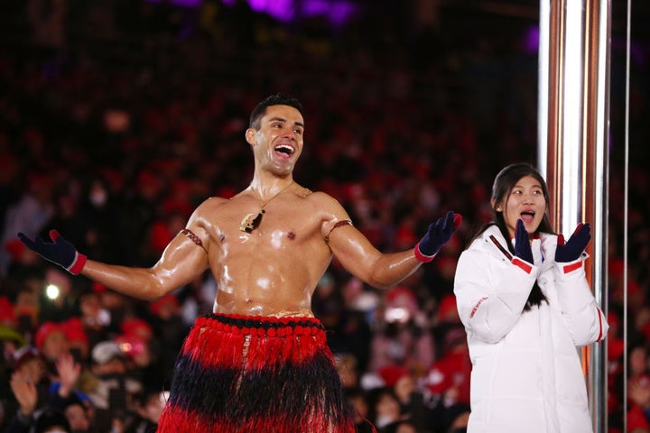 Pia Taufatofua en los Juegos Olímpicos de Invierno de Pieonchang 2018.
