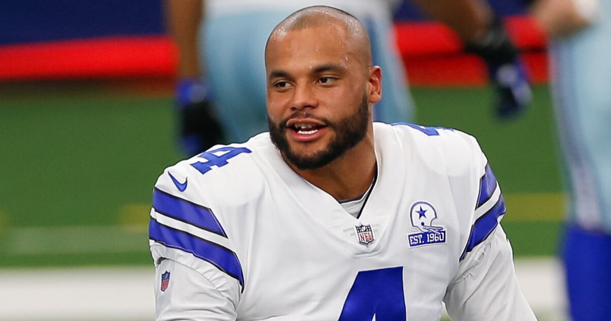 Dallas Cowboys' Dak Prescott Mocked for Citing HIPAA, Refusing to Say If  He's Vaccinated