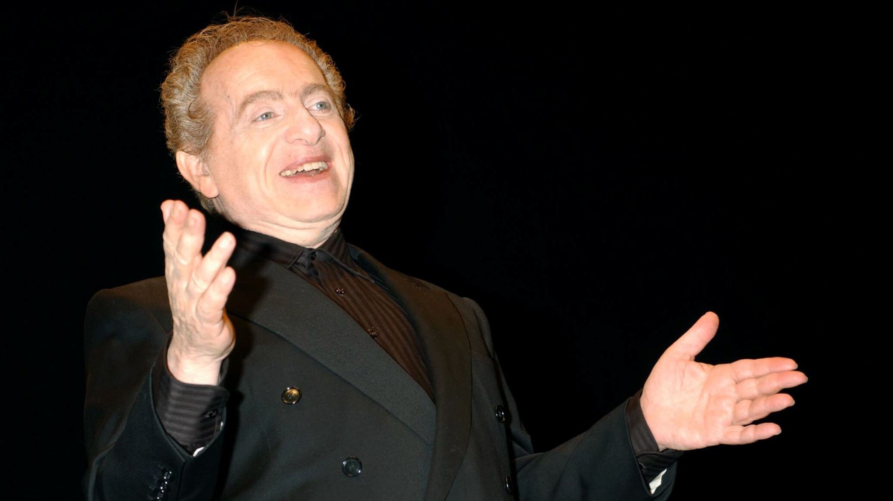 Jackie Mason, Comic Who Perfected Amused Outrage, Dies At 93