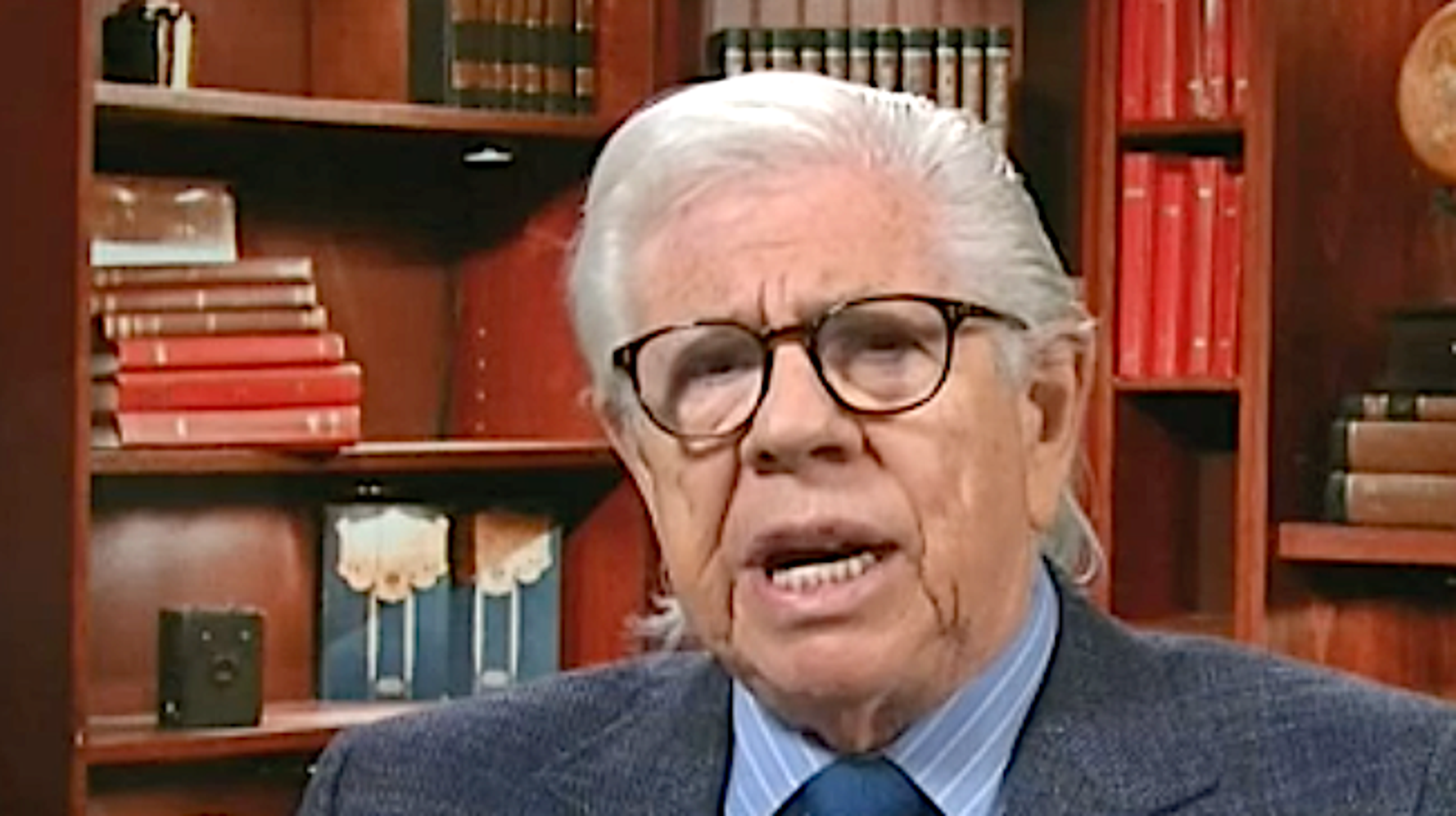 Carl Bernstein Brands Trump As 'War Criminal' For Capitol Riot And Pandemic Deaths