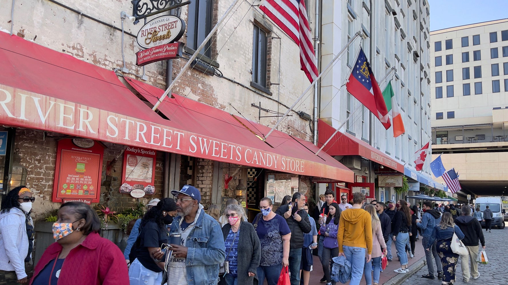 Mask Mandate Reimposed In Savannah, Georgia, As COVID-19 Cases Spike