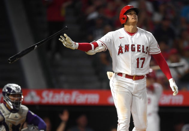 大谷翔平選手の37号ホームラン 確信歩き が絵になりすぎる 王者の風格 と話題に 動画 ハフポスト 大谷翔平選手の37号ホームラン 確信歩き が絵になりすぎる 王者の風格 と話題に 動画 ハフポスト