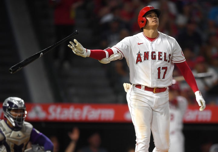 大谷翔平選手の37号ホームラン 確信歩き が絵になりすぎる 王者の風格 と話題に 動画 ハフポスト News 大谷翔平選手の37号ホームラン 確信歩き が絵になりすぎる 王者の風格 と話題に 動画 ハフポスト News