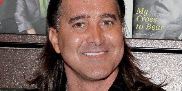 GLENDALE, CA - OCTOBER 11: Lead vocalist Scott Stapp signs copes of his book 'Sinner's Creed' at Barnes & Noble Booksellers on October 11, 2012 in Glendale, California. (Photo by Tibrina Hobson/FilmMagic)