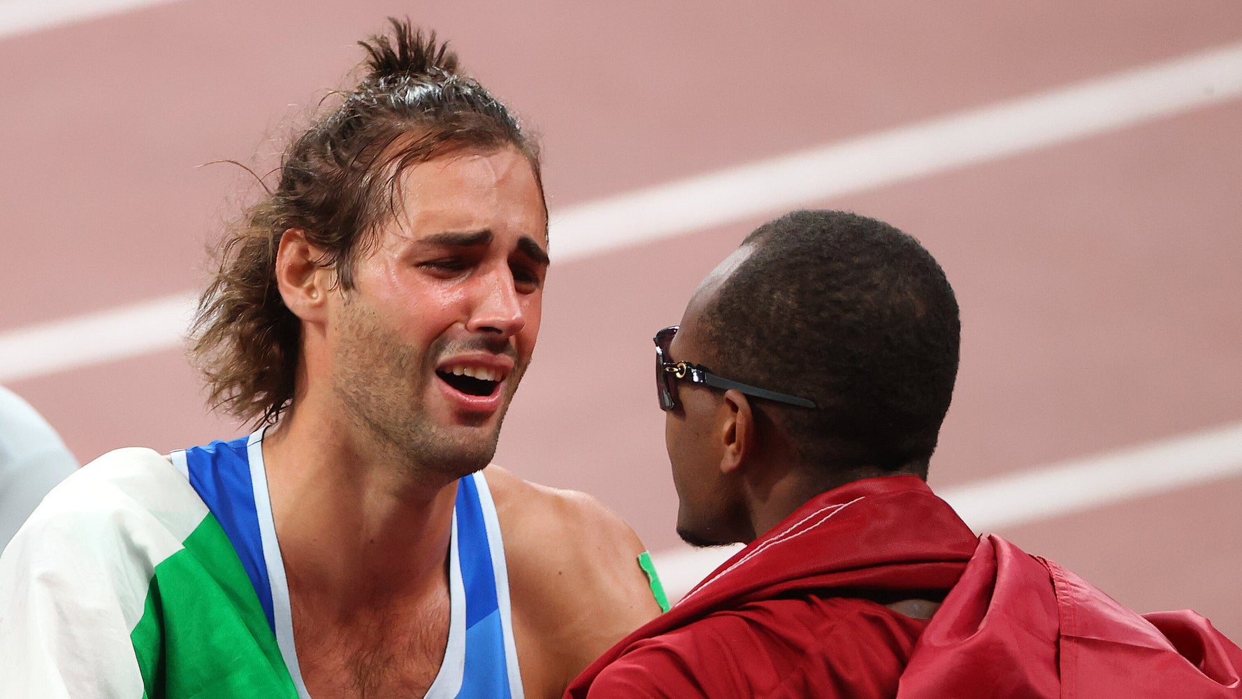 See The Heartwarming Moment 2 Olympians Decided To Share A Gold Medal