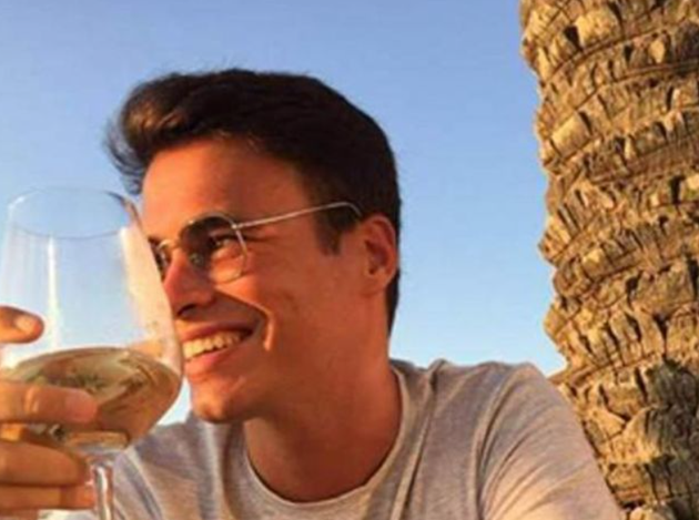 Esami non sostenuti, file cancellati, le tracce alla stazione. I dubbi sulla morte di Francesco Pantaleo Esami non sostenuti, file cancellati, le tracce alla stazione. I dubbi sulla morte di Francesco Pantaleo