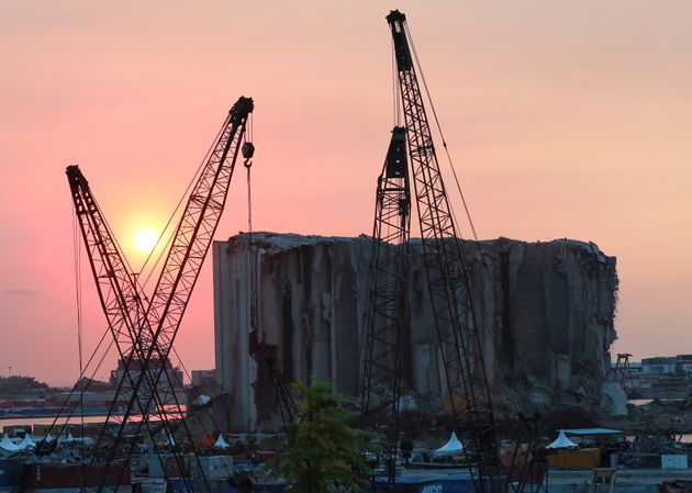 Photo du port de Beyrouth ravagé prise le 29 juillet 2021 par REUTERS/Mohamed Azakir