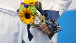 Lo que no se ve en las flores que se reparten a los medallistas: la tragedia que las