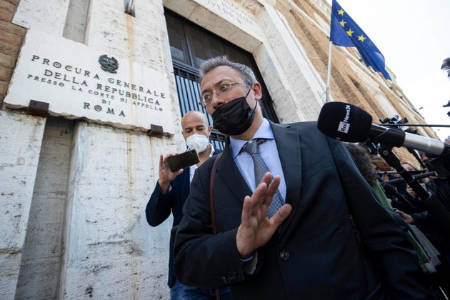 Storari resta pm a Milano | il Csm respinge la richiesta del pg della Cassazione - Vimarsana News