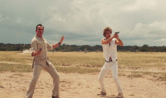 Jean Dujardin (à gauche) et Pierre Niney (à droite) sur le tournage d'