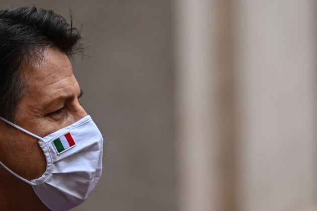 È nato il partito di Conte, ai danni di Grillo. Tutto il resto è letteratura È nato il partito di Conte, ai danni di Grillo. Tutto il resto è letteratura