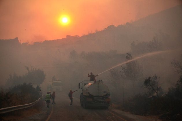 Ces derniers jours, de terribles incendies ont ravagés les côtes de la Turquie. Le résultat du changement climatique, qui a entraîné des températures extrêmes dans le pays durant ce début d'été.