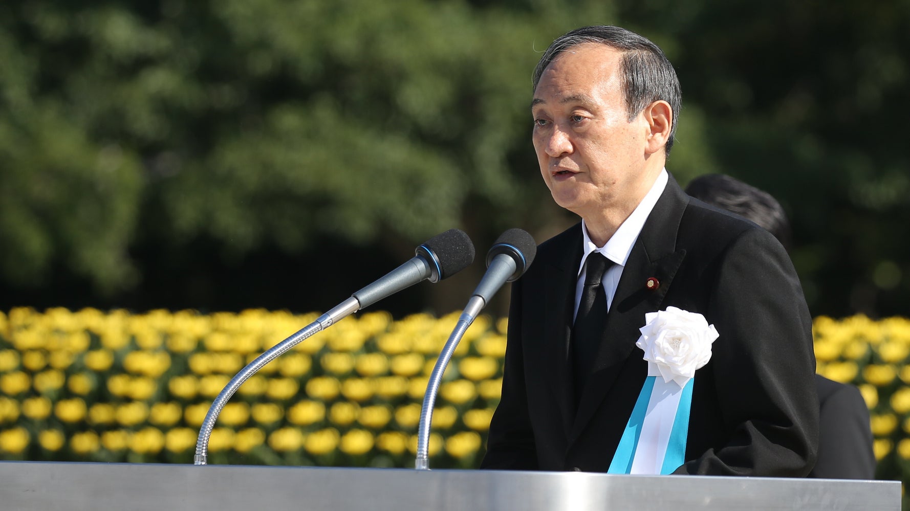 菅首相が 核兵器のない世界の実現 を読み飛ばして謝罪 広島平和記念式典 ハフポスト