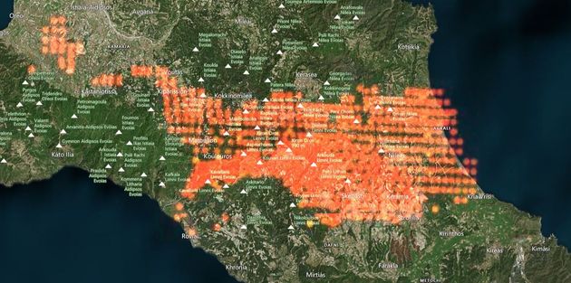 Ασύλληπτες διαστάσεις της φωτιάς στη βόρεια Εύβοια, καίει από τον Ευβοϊκό ως το