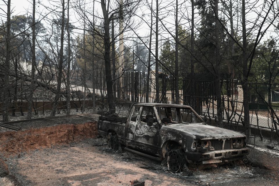 Κρανίου τόπος η βόρεια Αττική - «Κάρβουνο» χιλιάδες στρέμματα δάσους και