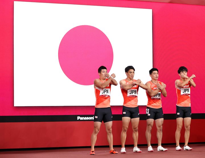 中国 かめはめ波 ドイツは ジョジョ立ち 男子400メートルリレー 最高すぎる入場を披露 東京オリンピック ハフポスト World