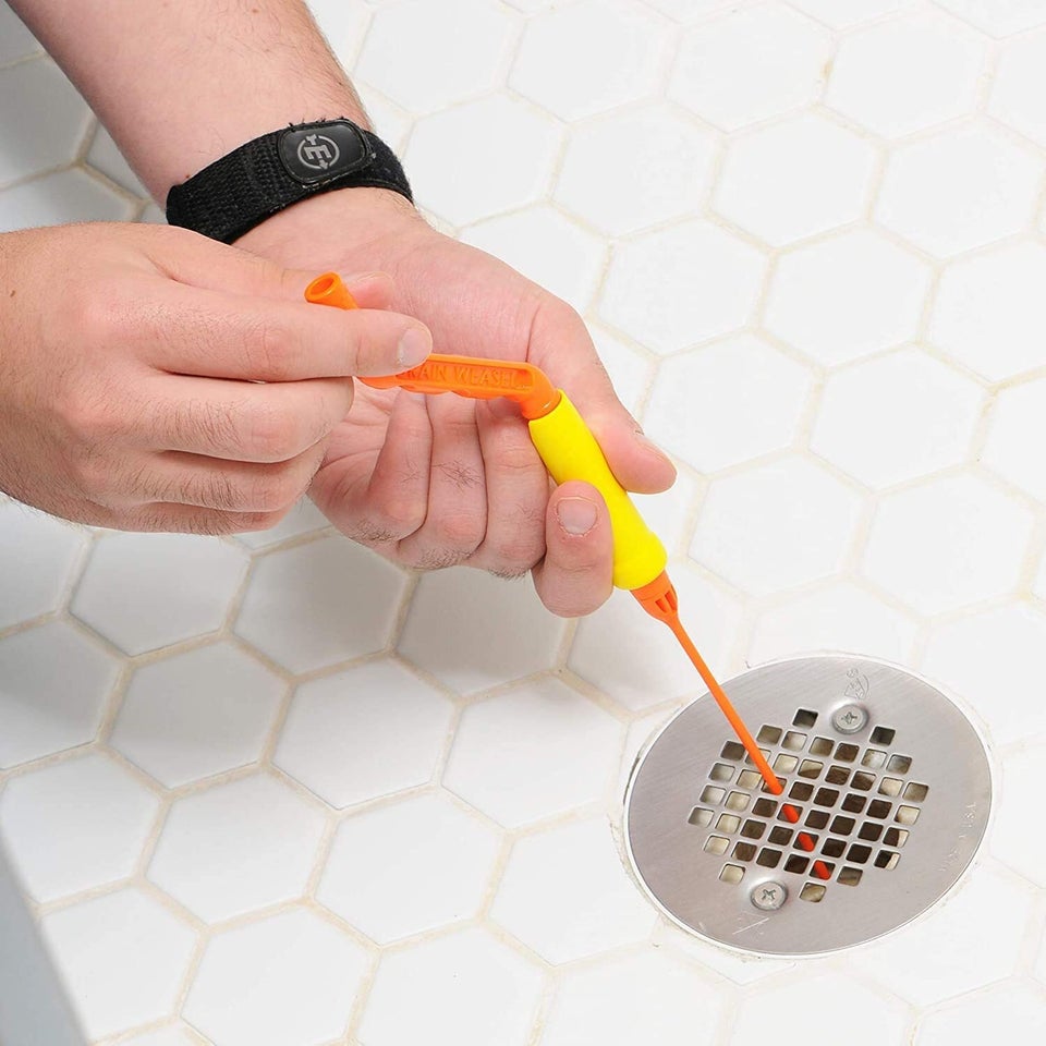 22 Useful Cleaning Gadgets That'll Basically Do The Work For You