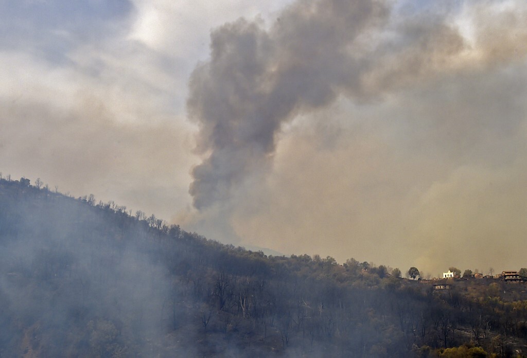 En Algérie, une trentaine d'incendies ont fait au moins cinq morts