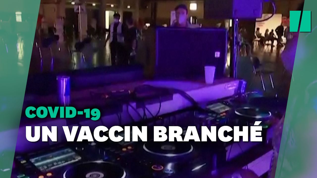 À Berlin, DJ et boîte de nuit pour la "longue nuit des vaccins"