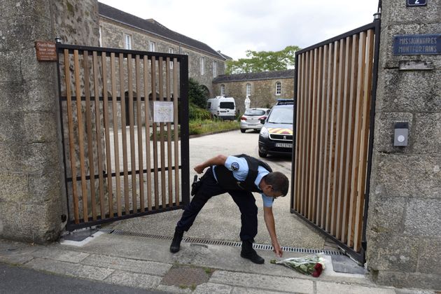 Lundi 9 août, le prêtre Olivier Maire a été tué en Vendée par un réfugié rwandais que les religieux avaient décidé d'accueillir dans l'attente de son procès après l'incendie de la cathédrale de Nantes qu'il avait revendiqué.