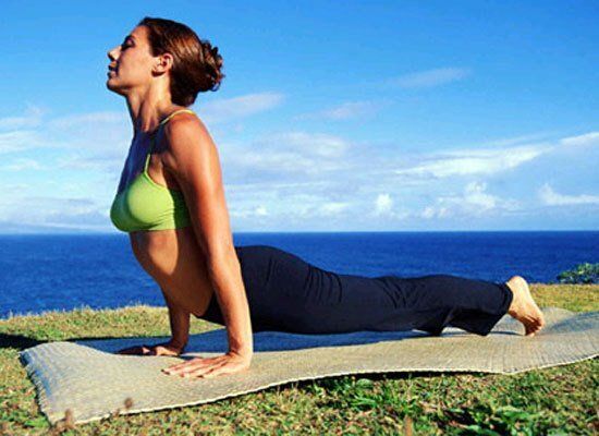 7 TIPOS DE POSTURAS DE YOGA Y SUS BENEFICIOS — Danny Campos Yoga
