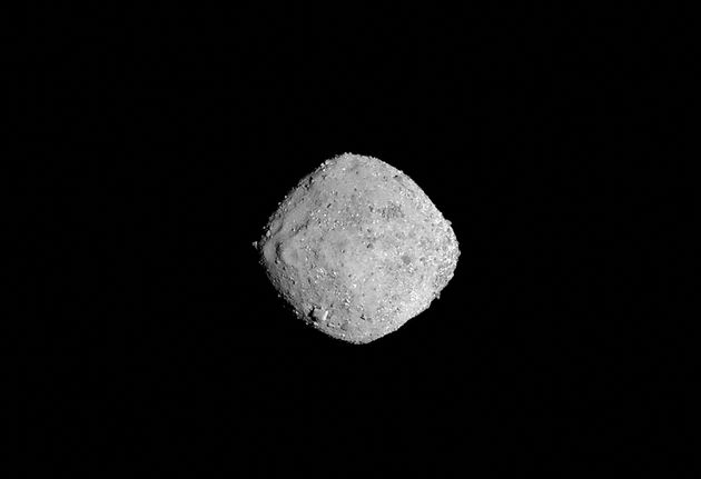 L'astéroïde Bennu photographié par le vaisseau spatial Osiris-Rex de la NASA,...