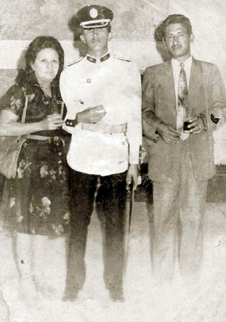 Hugo Chavez, Elena Frias, Hugo de los Reyes Chavez