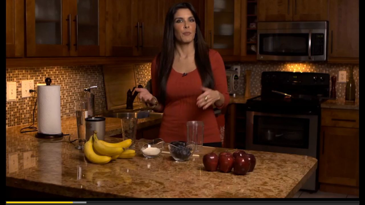 Adriana Cataño nos da el secreto de su batido de frutas