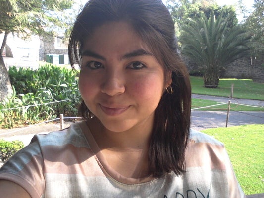 Mujeres sin maquillaje: Celebramos la belleza al natural (FOTOS) | HuffPost Voices Mujeres sin maquillaje: Celebramos la belleza al natural (FOTOS) | HuffPost Voices
