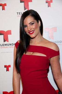 Gaby Espino, Aarón Díaz y Carlos Ponce protagonizarán 'Santa Diabla' | HuffPost Voices Gaby Espino, Aarón Díaz y Carlos Ponce protagonizarán 'Santa Diabla' | HuffPost Voices