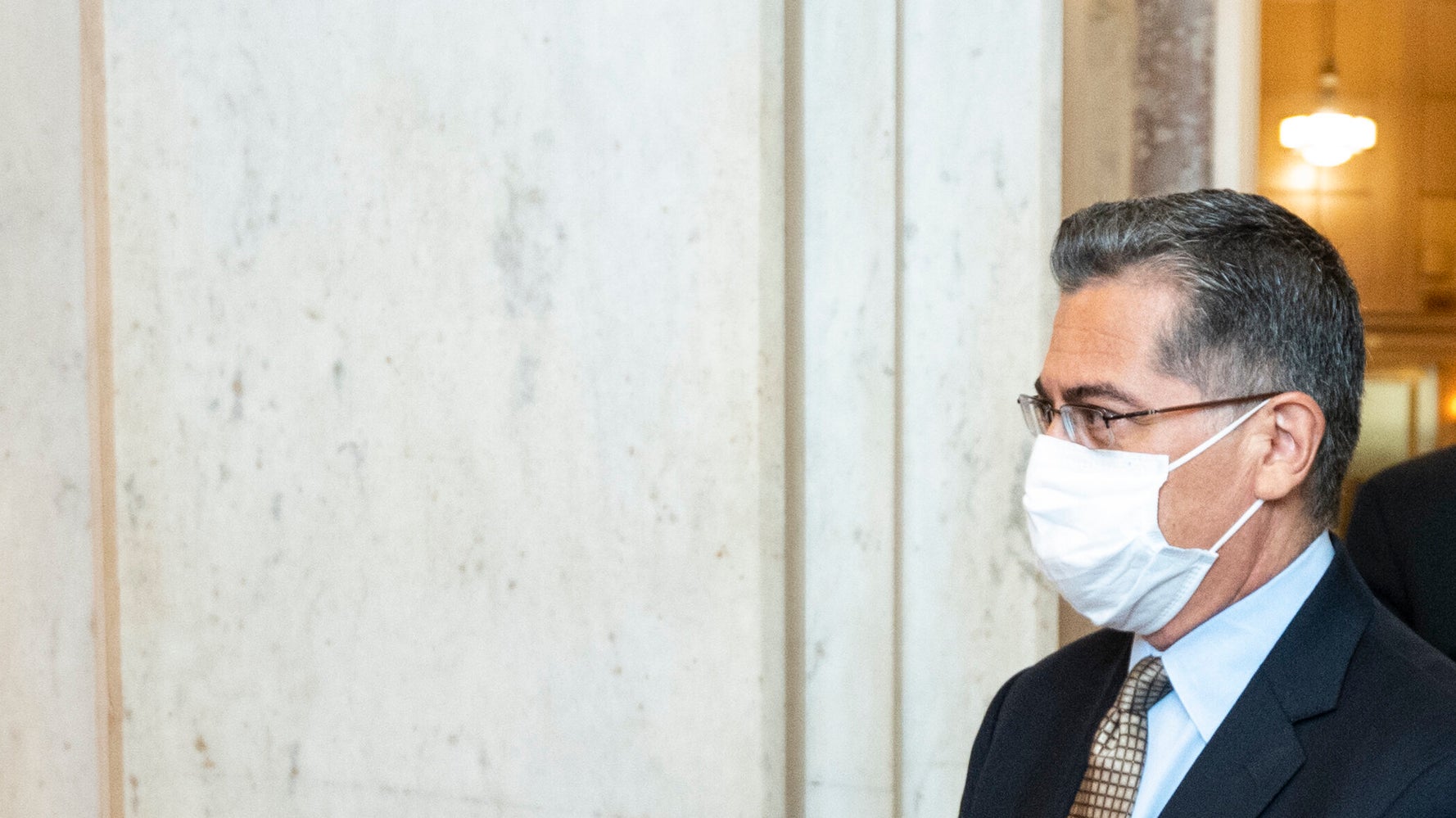 HHS Will Require 25,000 Workers To Be Vaccinated Against COVID-19