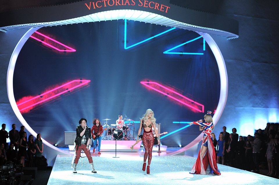 El desfile de Victoria's Secret al completo  Victoria secret show, Victoria  secret fashion show, Victorias secret models