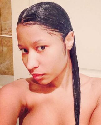 Nicki Minaj comparte fotos 'topless' y sin maquillaje | HuffPost Voices