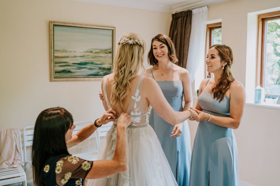 Ashleigh Gunga-Wilks got married in June 2021 at the family-run vineyard, Terlingham Vineyard, where both her sisters also got married.