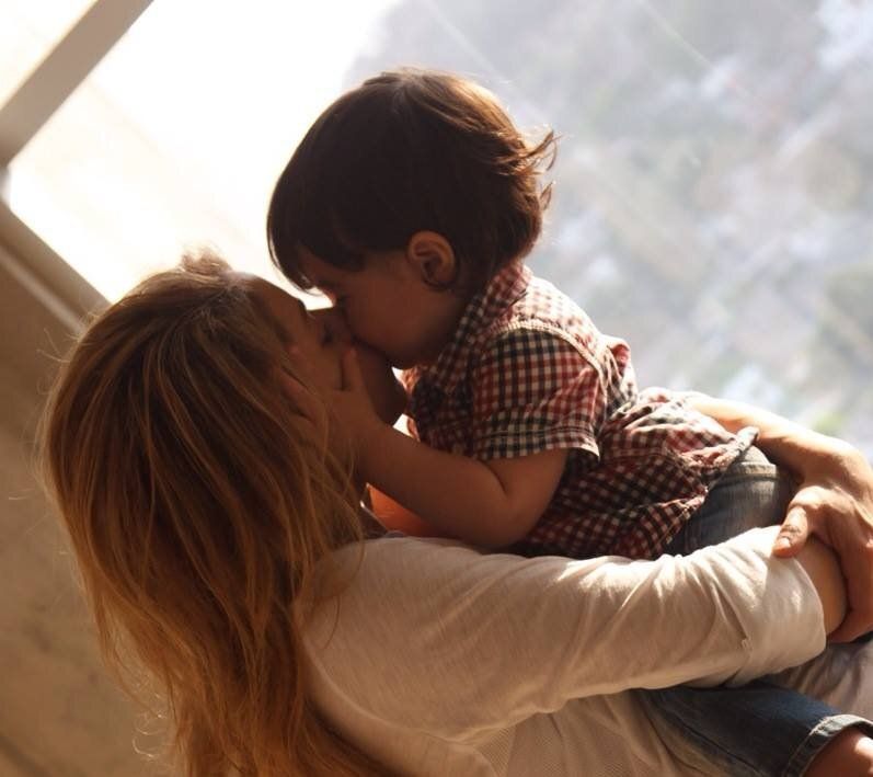 Shakira con su hijo Milan