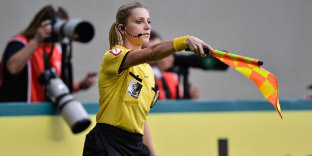 BELO HORIZONTE, BRAZIL - MAY 11: Referee Fernanda Colombo during a match between Atletico MG and Cruzeiro as part of Brasileirao Series A 2014 at Independencia stadium on may 11, 2014 in Belo Horizonte, Brazil. (Photo by Pedro Vilela/Getty Images)