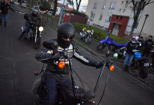 Le contrôle technique des deux-roues a été suspendu,