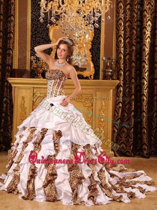 Los vestidos de Quinceañera más feos que jamás hayas visto (FOTOS) |  HuffPost Communities