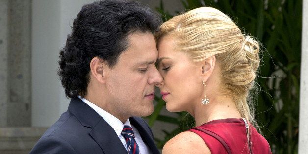 Marjorie de Sousa dice que la esposa de Pedro Fernández la ponía nerviosa |  HuffPost Voices