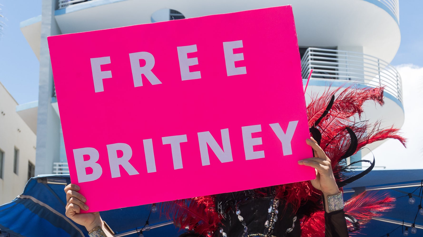 Britney Spears's Father Agrees To Step Down As Conservator: Reports