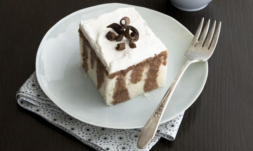 <a href="http://voces.huffingtonpost.com/2014/02/12/pastel-bizcocho-cake-tres-leches-chocolate_n_4776086.html" target="_blank" role="link" class=" js-entry-link cet-internal-link" data-vars-item-name="Pastel de chocolate tres leches" data-vars-item-type="text" data-vars-unit-name="6115c391e4b018773930410e" data-vars-unit-type="buzz_body" data-vars-target-content-id="/2014/02/12/pastel-bizcocho-cake-tres-leches-chocolate_n_4776086.html" data-vars-target-content-type="feed" data-vars-type="web_internal_link" data-vars-subunit-name="before_you_go_slideshow" data-vars-subunit-type="component" data-vars-position-in-subunit="13">Pastel de chocolate tres leches</a>
