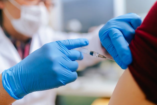 Abrignani | Terza dose del vaccino? Può servire da rinforzo per fragili e anziani - Vimarsana News