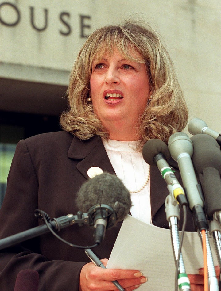 Linda Tripp talks to reporters outside of the Federal Courthouse during the time of the Clinton/Lewinsky scandal.