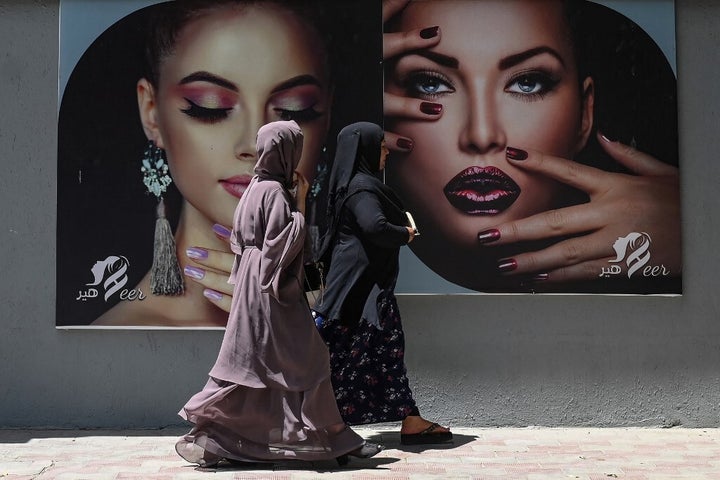 En Afghanistan, depuis le retour des Talibans, la détresse des femmes | Le Huffington Post LIFE